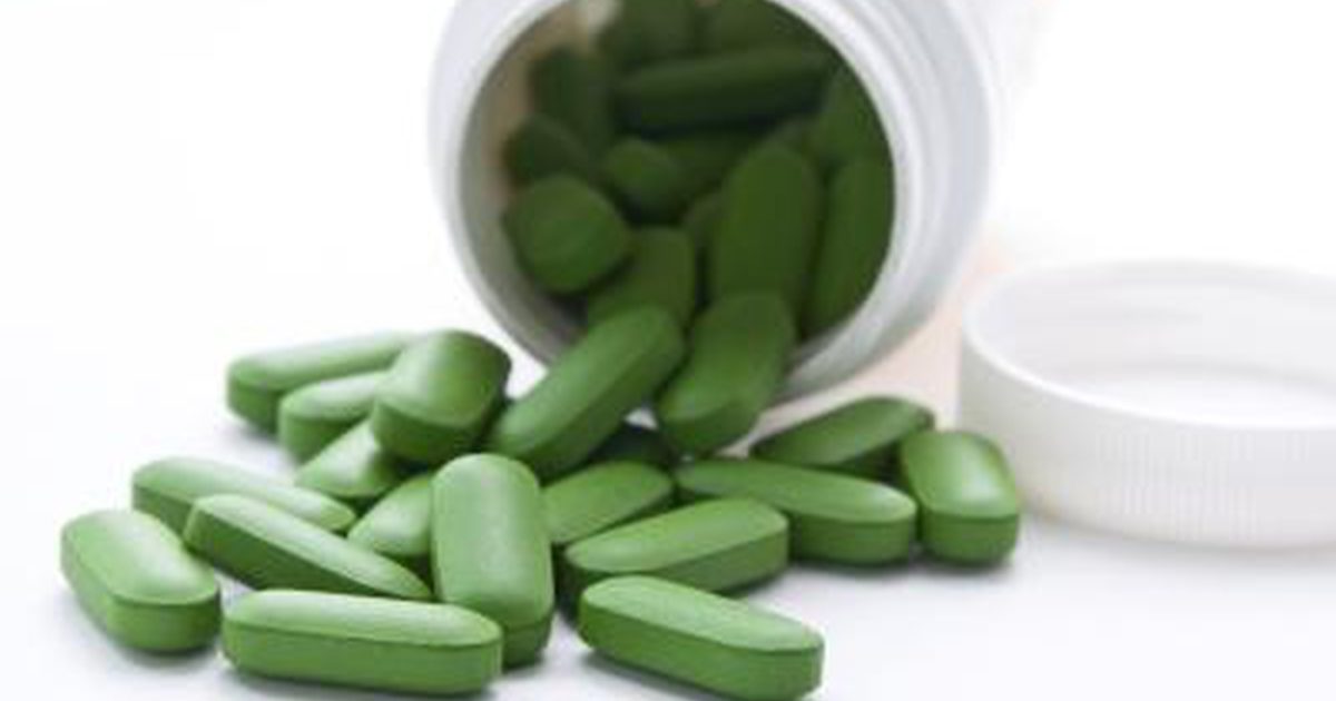 Какви са ползите от зелените витаминни добавки?