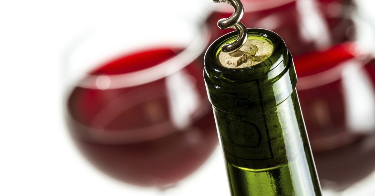ما هي فوائد استخراج النبيذ الاحمر؟