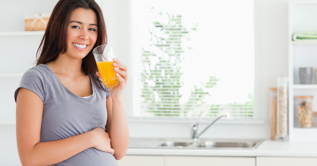 गर्भावस्था के दौरान आपको किस तरह का रस पीना चाहिए?