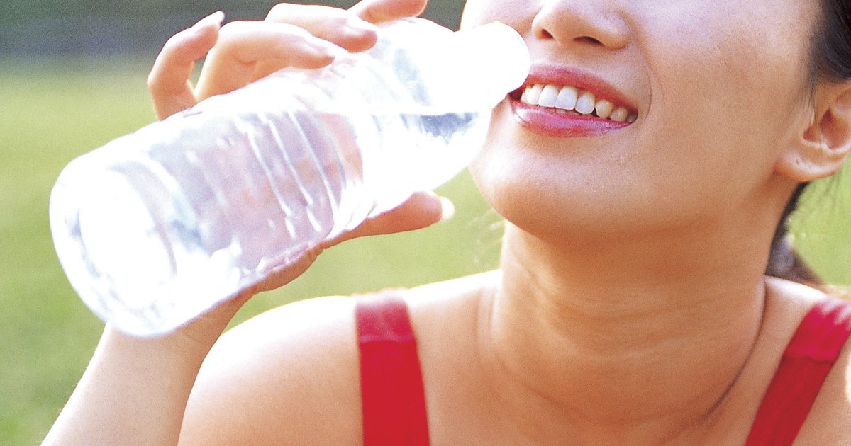 Waarom water drinken met creatine?