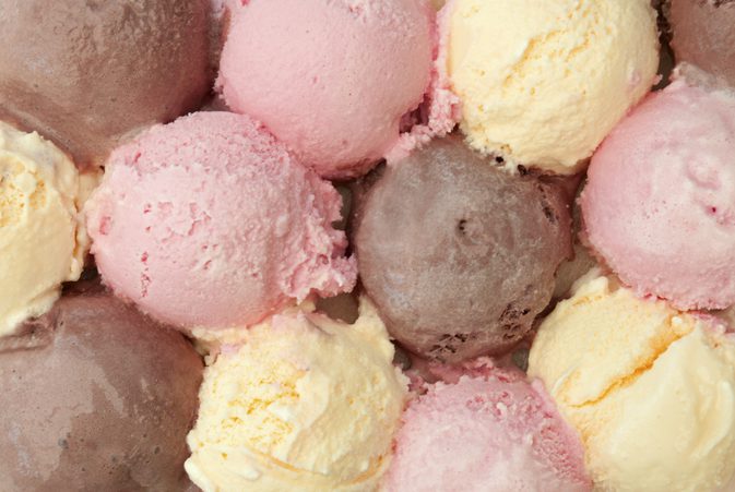 आइसक्रीम को धीरे-धीरे डाइजेस्टिंग फूड क्यों माना जाता है?