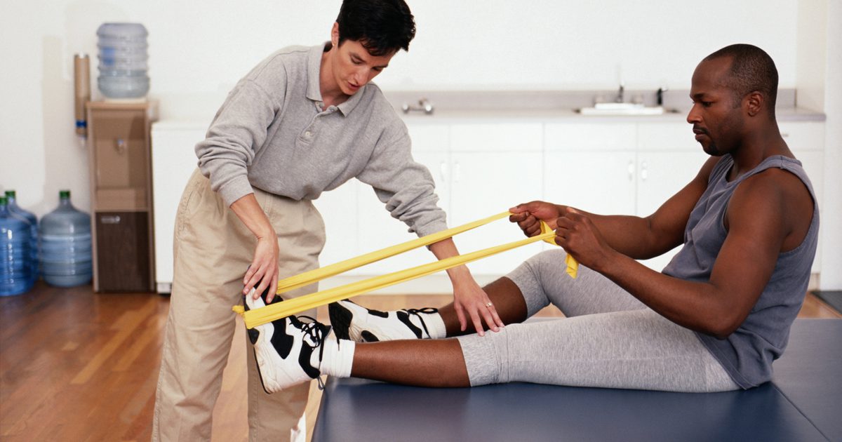 التدريب الرياضي مقابل. علاج بدني