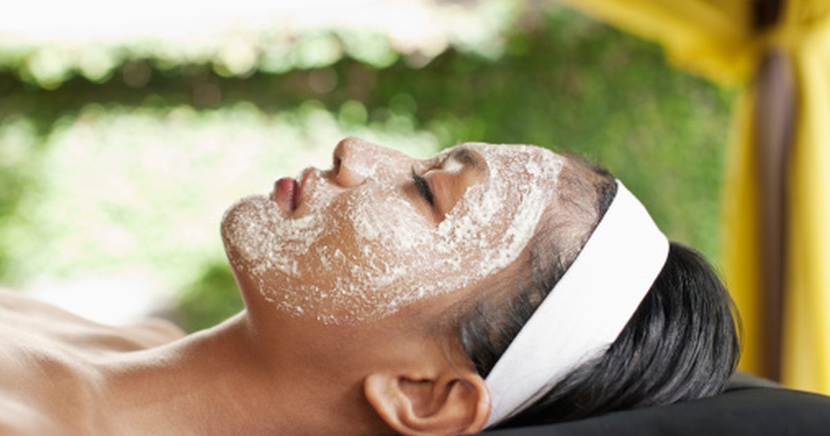 Home Remedy za odstranitev kože iz obraza