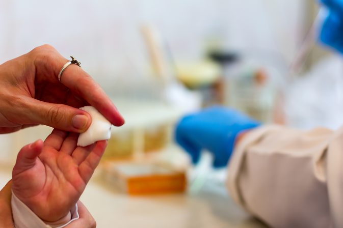 Domov Zdravljenje okužbe z majhnim prstom v majhnih otrocih