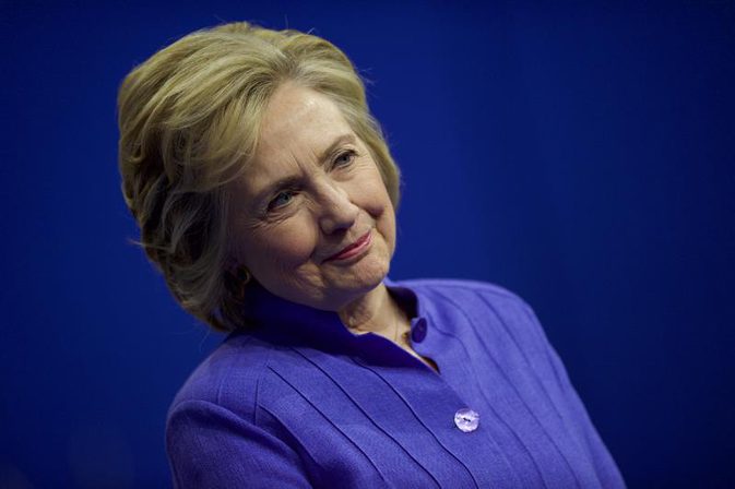 Wie real sind die Behauptungen, dass Hillary Clinton krank ist?