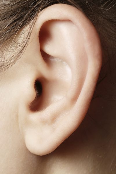 Как очистить дренаж от ушей