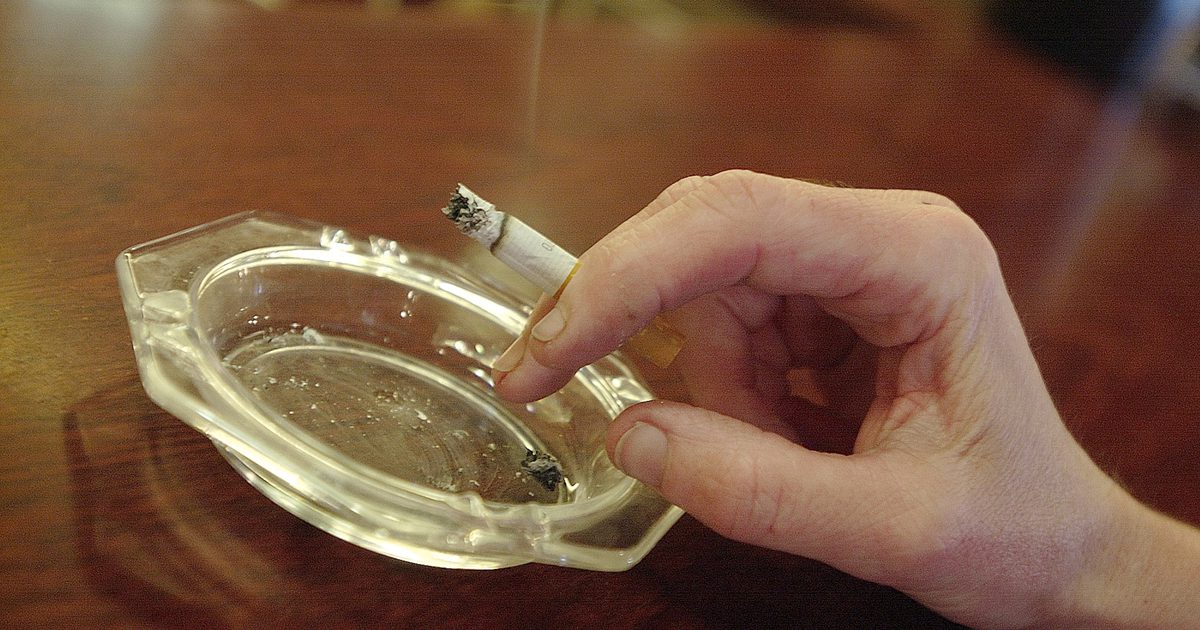 Как устранить запахи от курения