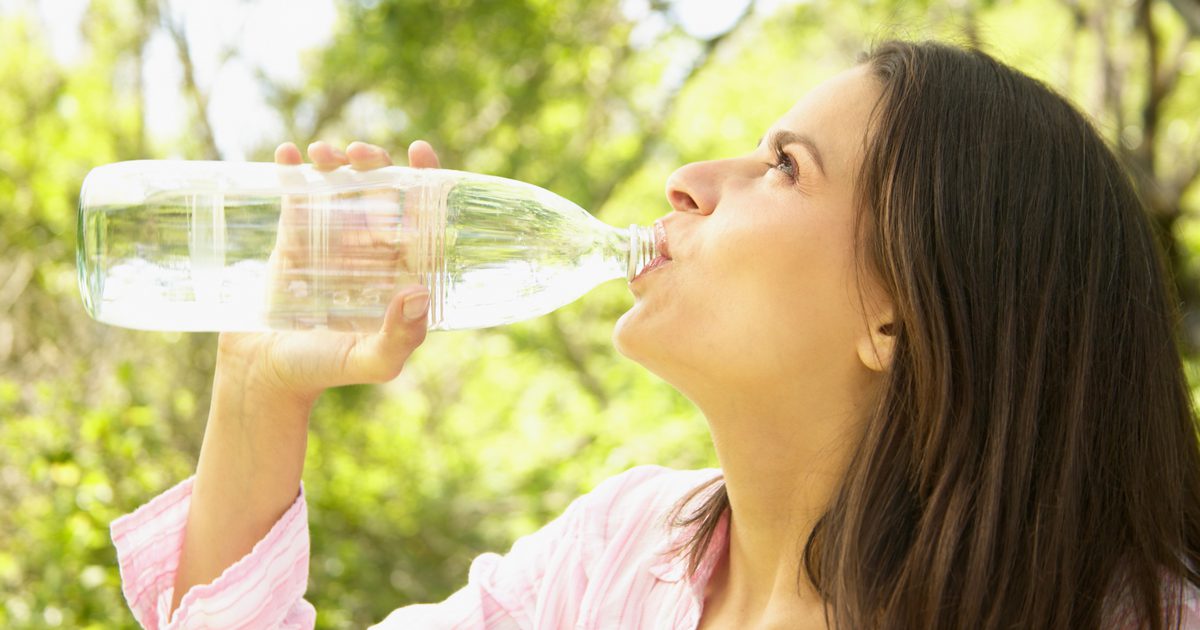 Hur man hydrerar när dehydratiseras