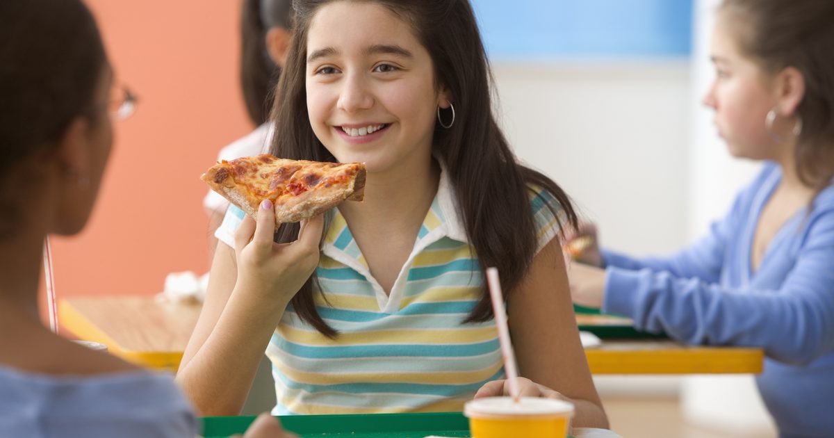 Отрицателни ефекти на нежелана храна върху деца