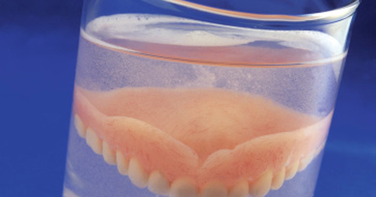 Arten von dentalen Teilplatten