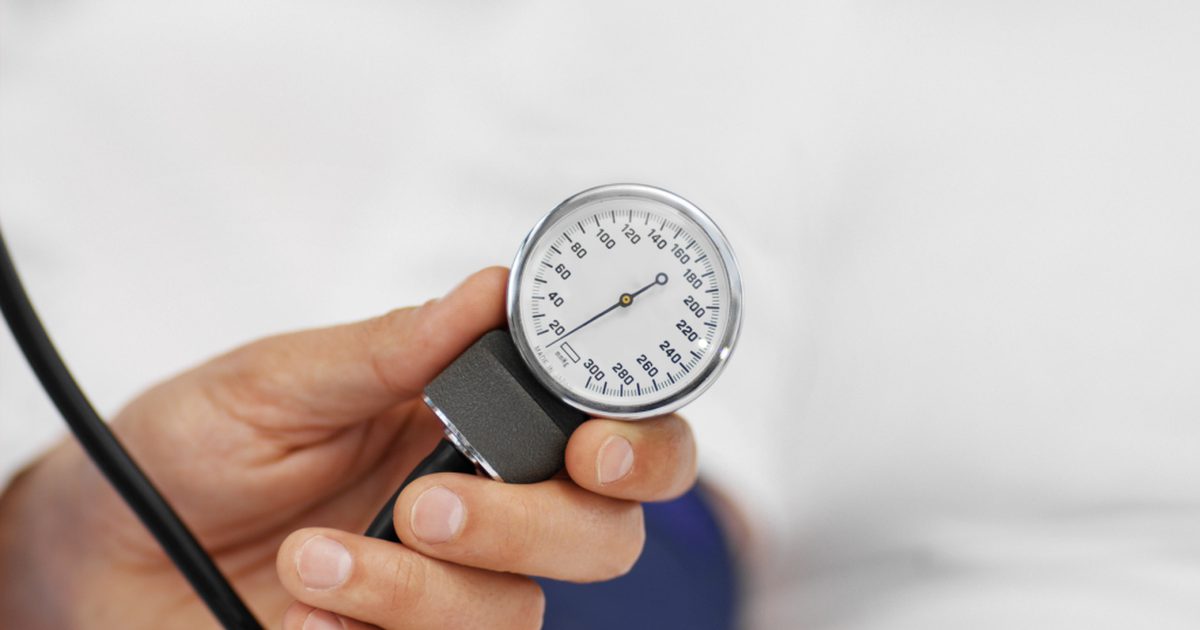 Aké sú riziká užívania niacínu pre krvný tlak?