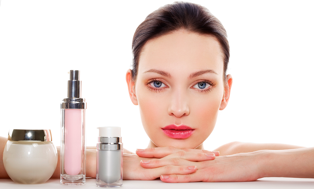 Najlepsze kosmetyki przeciw starzeniu się - badamy składniki