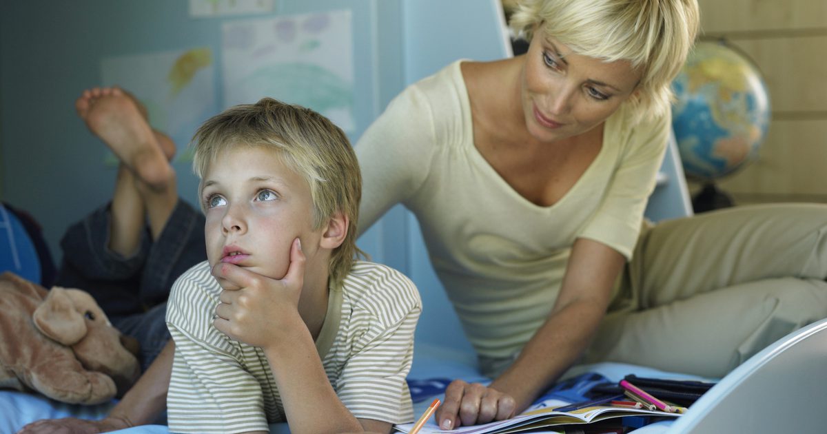 Kako pomagati otroku akademsko z izrazitimi receptivnimi motnjami