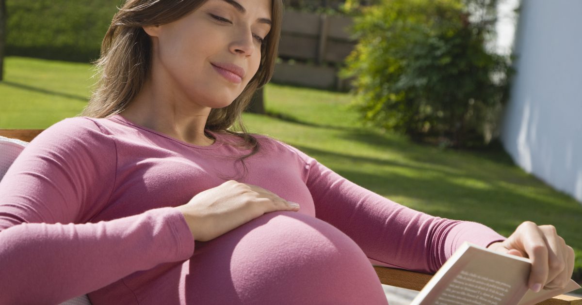 Er der fordele ved læsning til en baby i livmoderen?