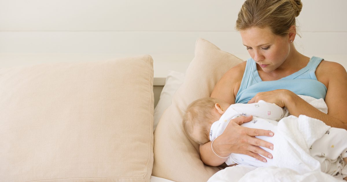 क्या एक शिशु स्तन दूध के लिए एलर्जी हो सकता है?