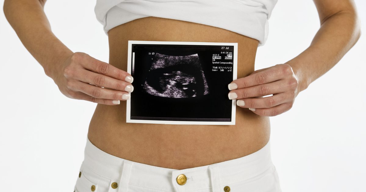 Kako zgodaj dobite želodčne krče med nosečnostjo?