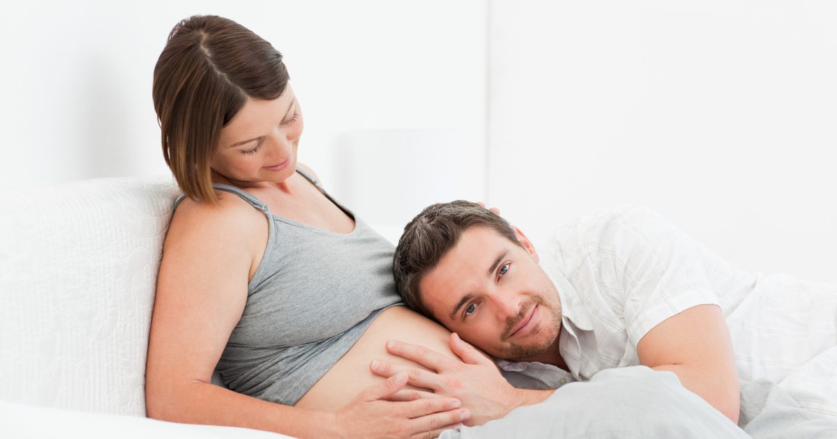 Колко футално движение трябва да се чувствате на 18 седмица бременна?