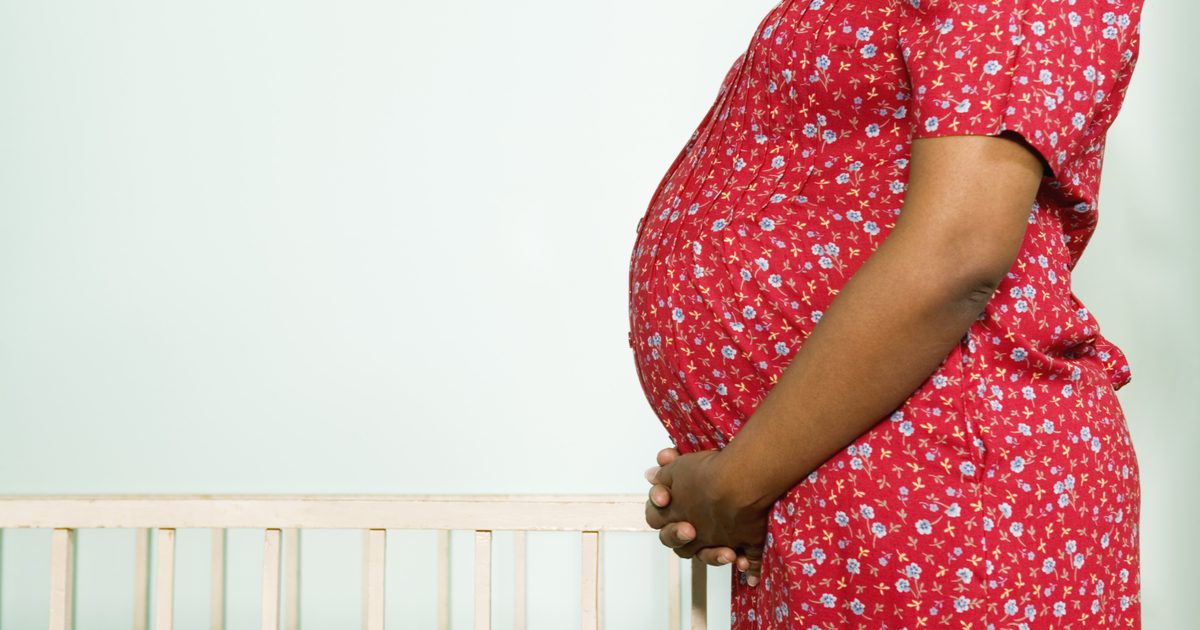 Hvor meget vægt får en baby i tredje trimester?