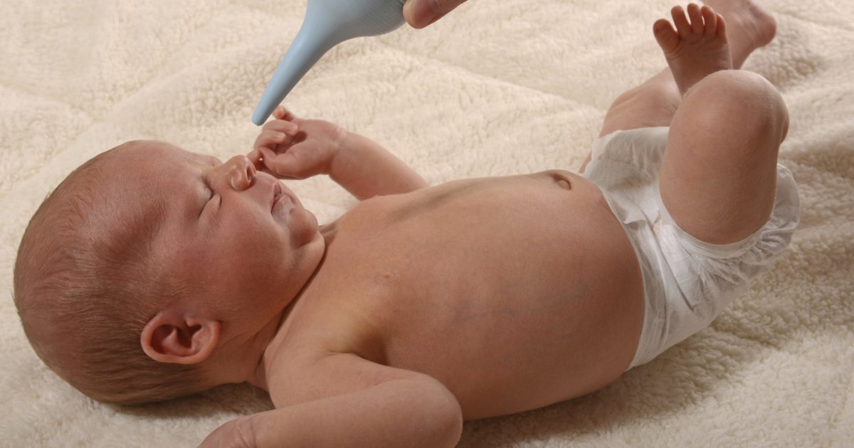 Sådan hjælper du et spædbarn med en tøs næse bedre