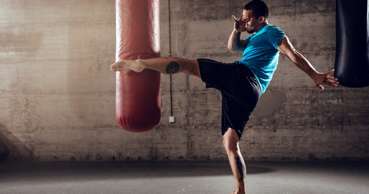 Hoe leer je jezelf Kickboxing
