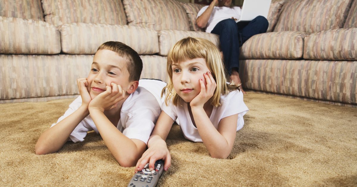 Ako sledovanie násilia v televízii ovplyvňuje deti