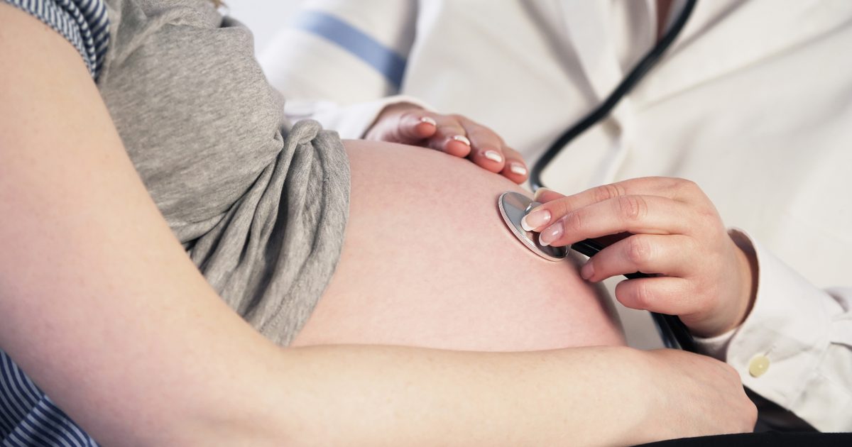 Skytesmerter ved fire måneder gravid