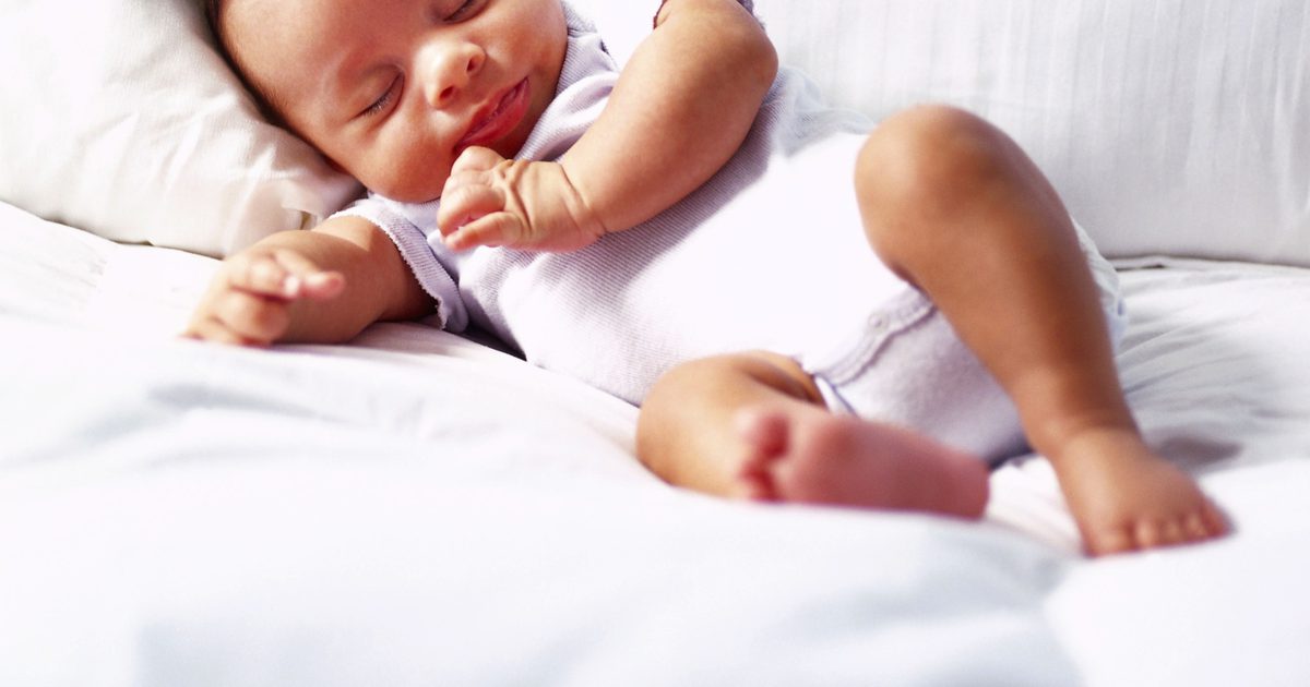 Schlaf- und Essmuster bei Babys