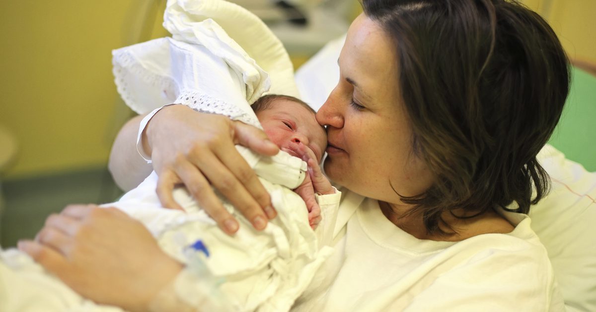 Отслабване при новородени бебета след раждането