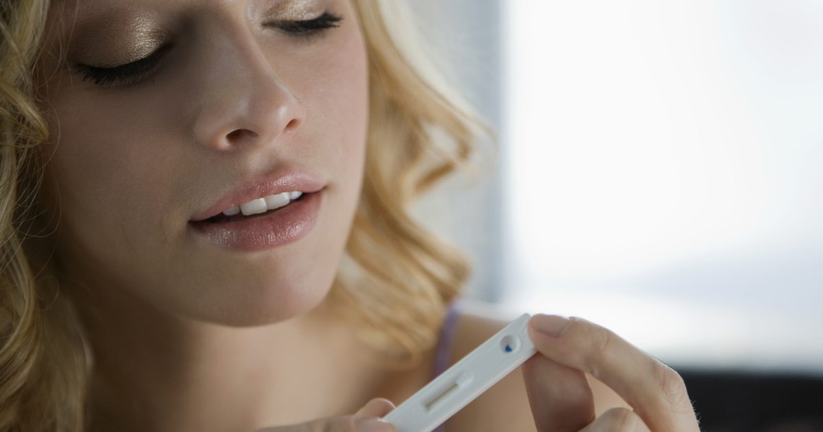 Hvad er tegn og symptomer på at være seks uger gravid?