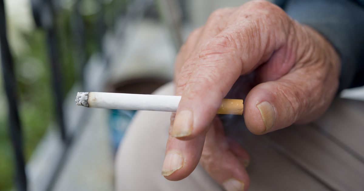 Kaj lahko kajenje naredi po 40 letih?