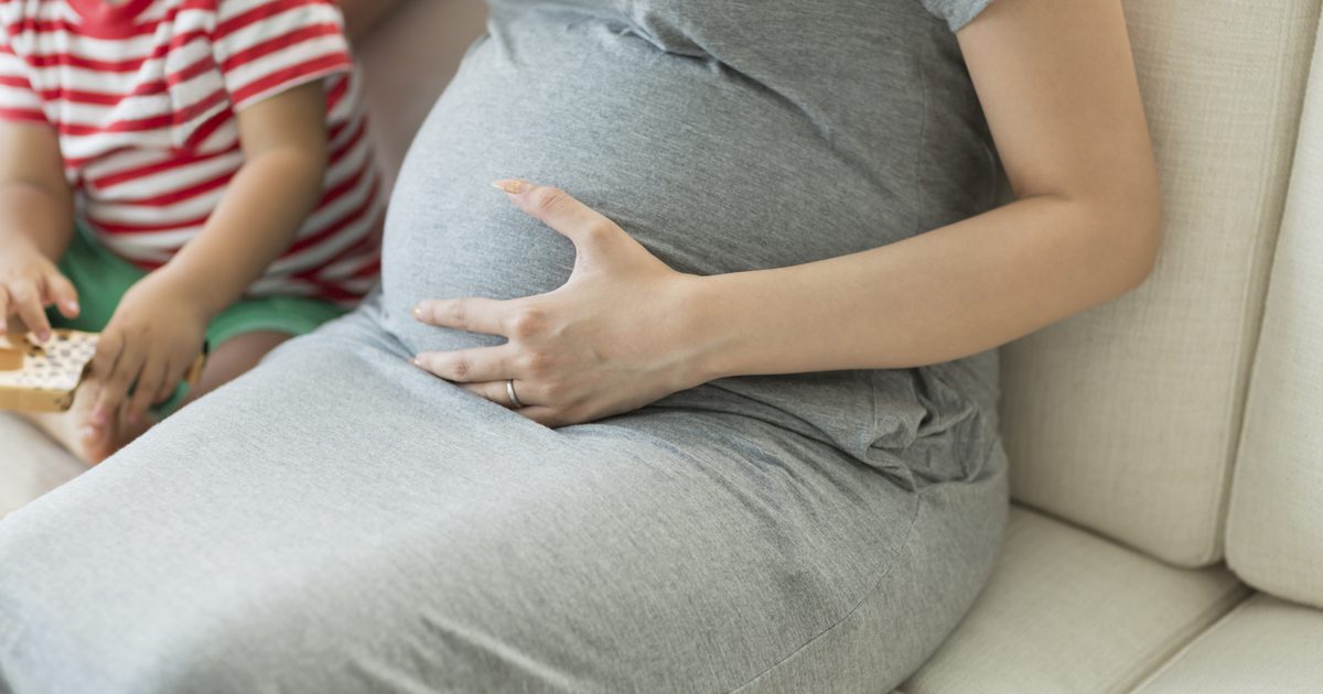 Kaj se otopi otroka v notranjosti maternice?