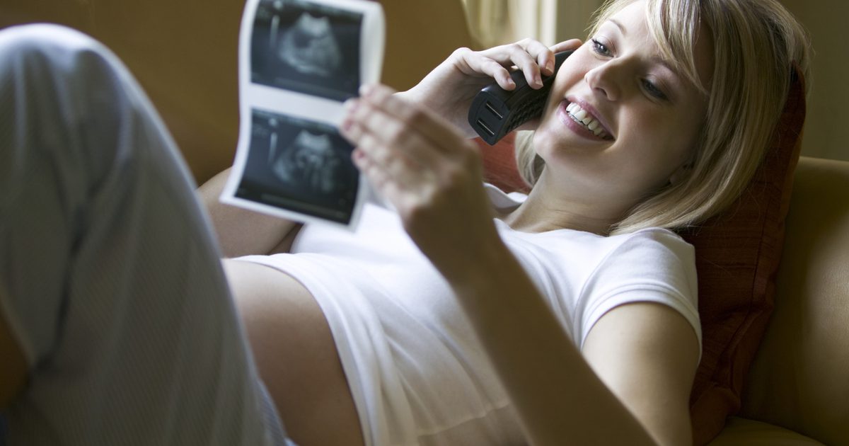 Hvad ser en Fetus ud på tre måneder?