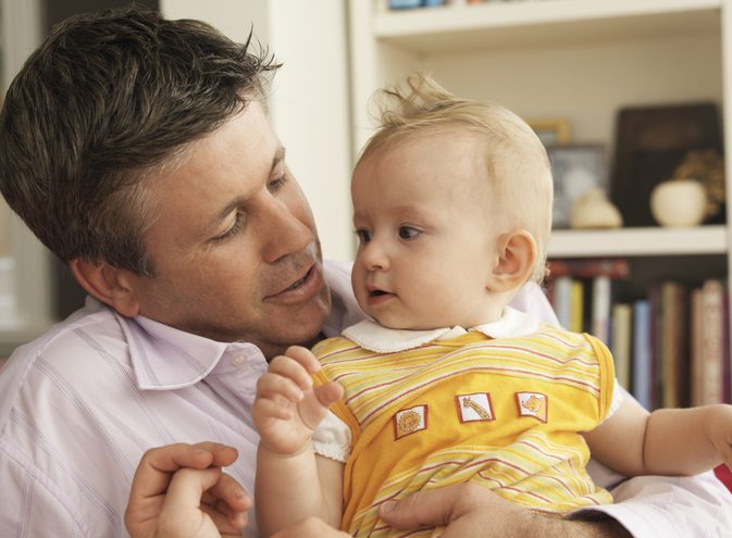 Welke rechten hebben vaders als ze niet op het geboortekaartje staan?