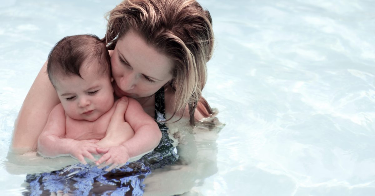 أنشطة لدروس السباحة الرضع