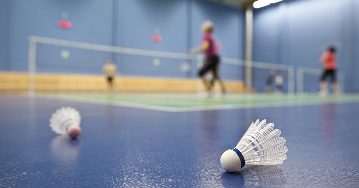 Badmintonové vrtáky a nárazové hry
