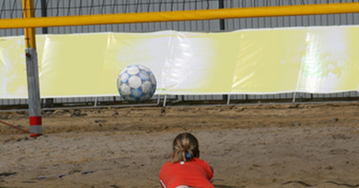 Основни правила за пясъчен волейбол