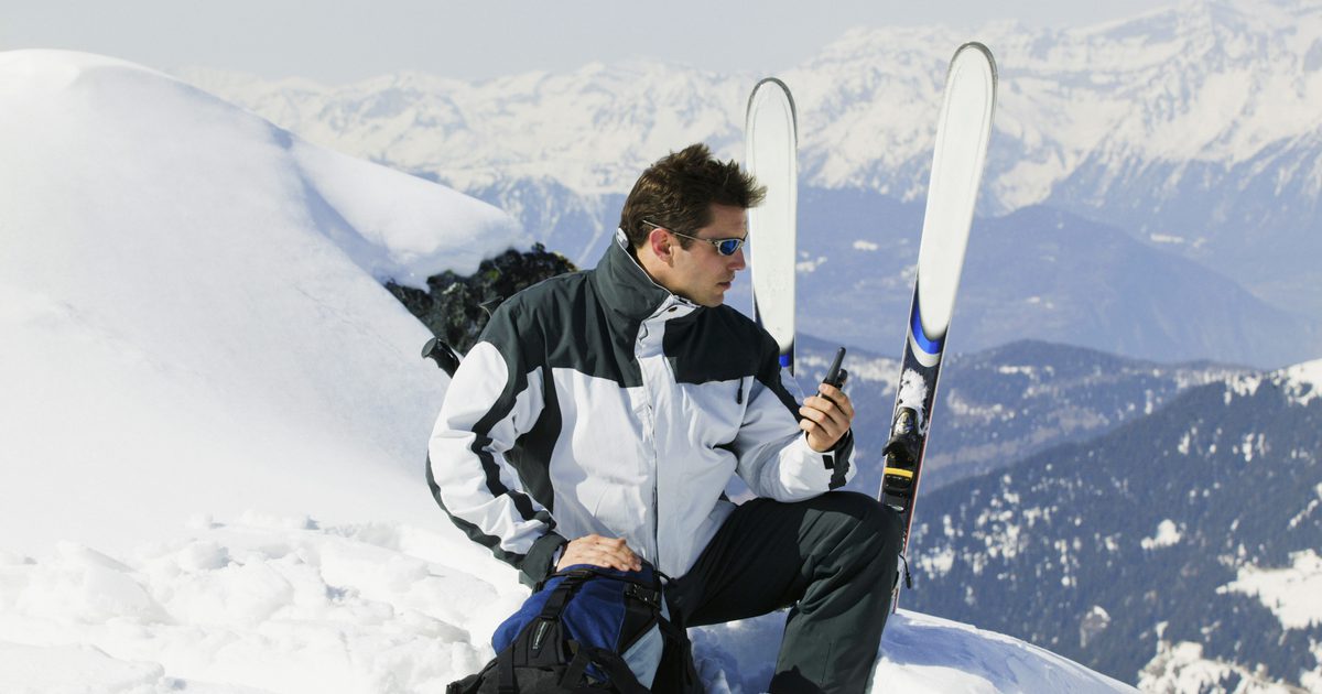 The Best Walkie Talkies for Skiing