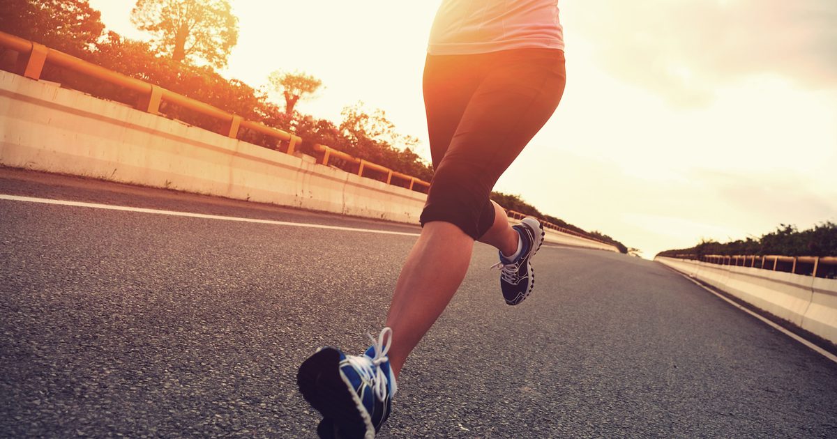 Czy jedzenie może sprawić, że biegasz szybciej?
