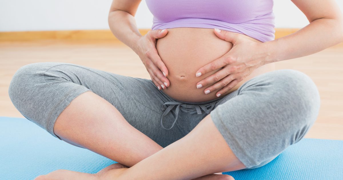 Kan man gå på en løbebånd i sen graviditet kaste dig i arbejde?