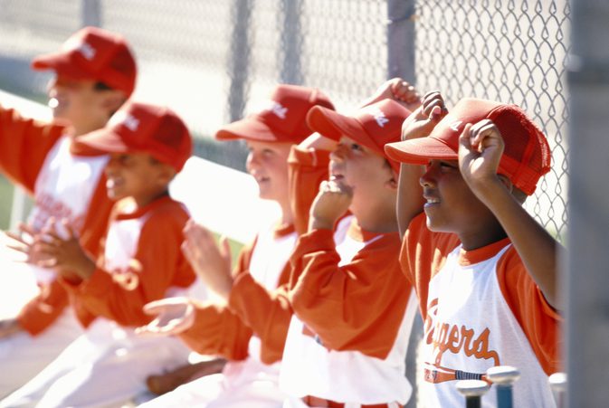 Coaching-Übungen für ein 5-6 Jahre altes Baseball-Team