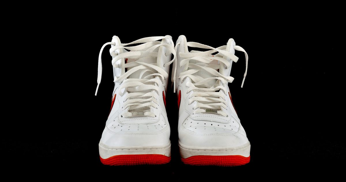 Разликата между обувки за баскетбол и кръстчета