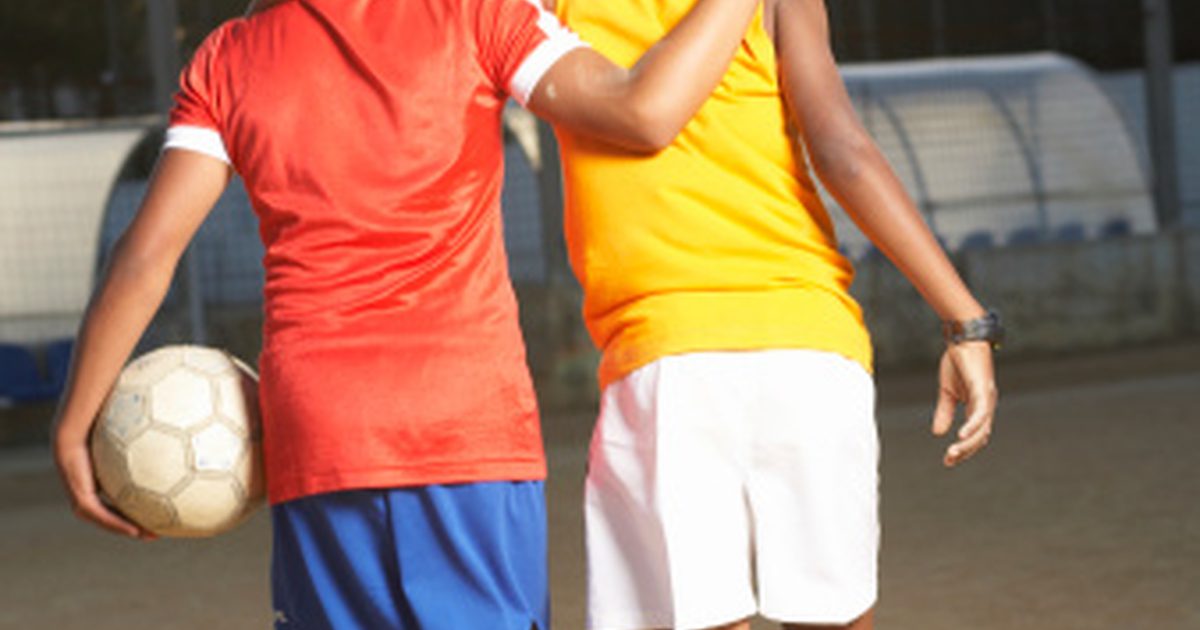 Sjov fodboldspil i 9 til 11-årige