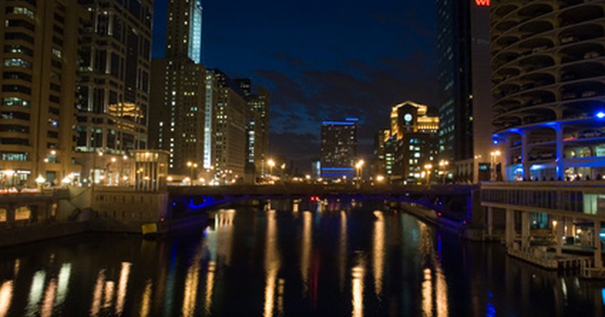 Интересные вещи в полуночи в Чикаго