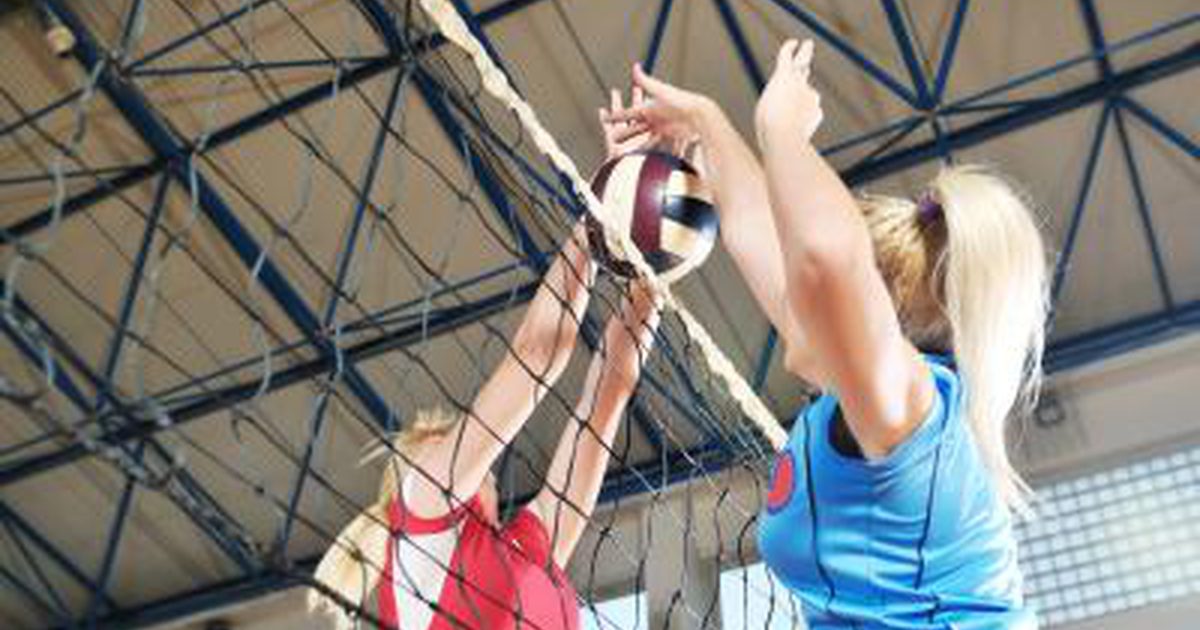 Höhenanforderungen für College-Volleyball