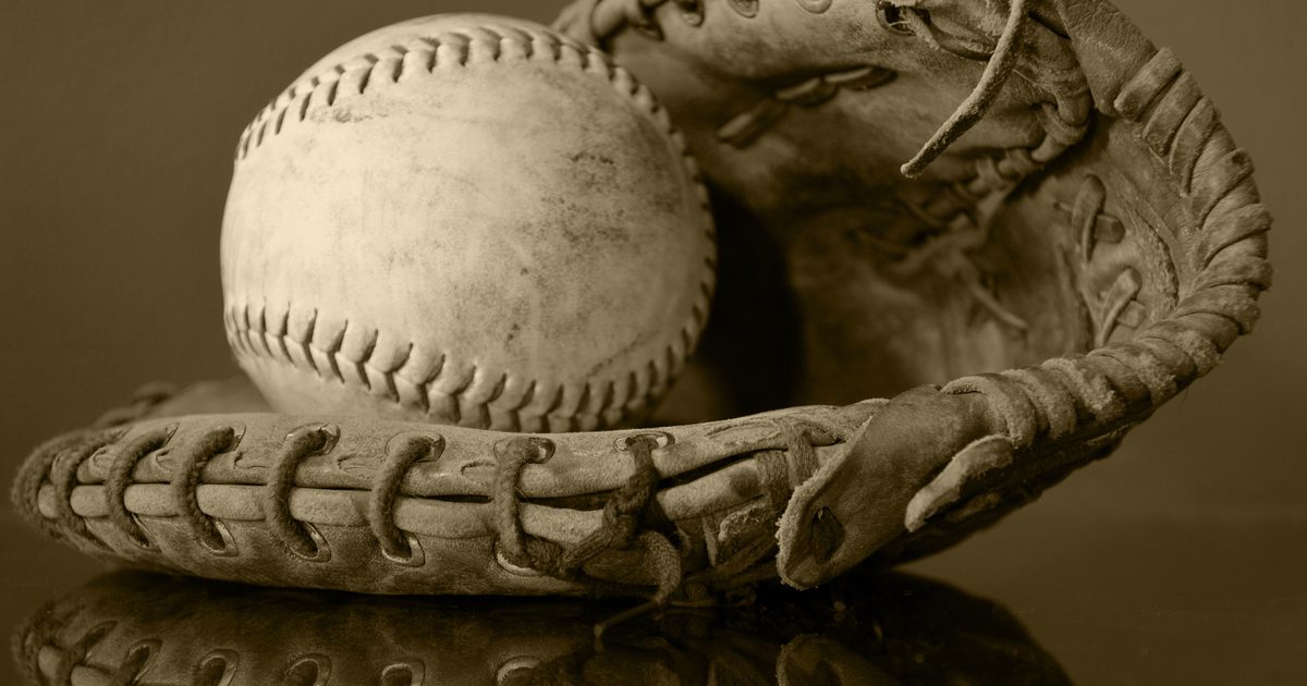 Historia softballa i baseballu