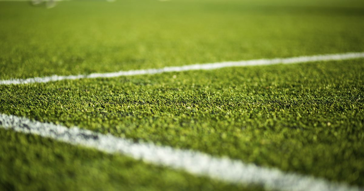 Jak duże jest boisko do piłki nożnej?