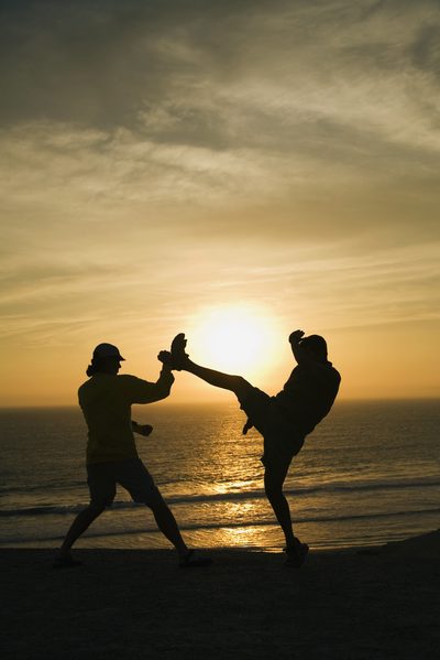 Jak długo trzeba czekać, aby zyskać elastyczność w walce z wysokimi sztukami walki?