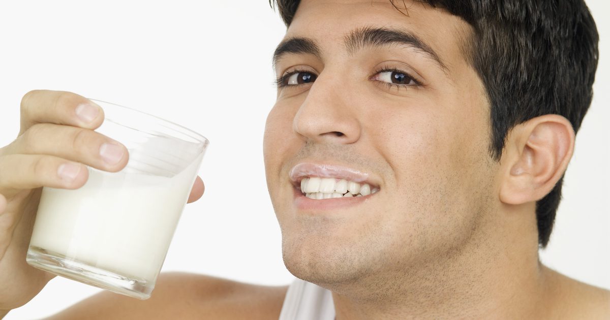 Ako piť mlieko na budovanie svalov