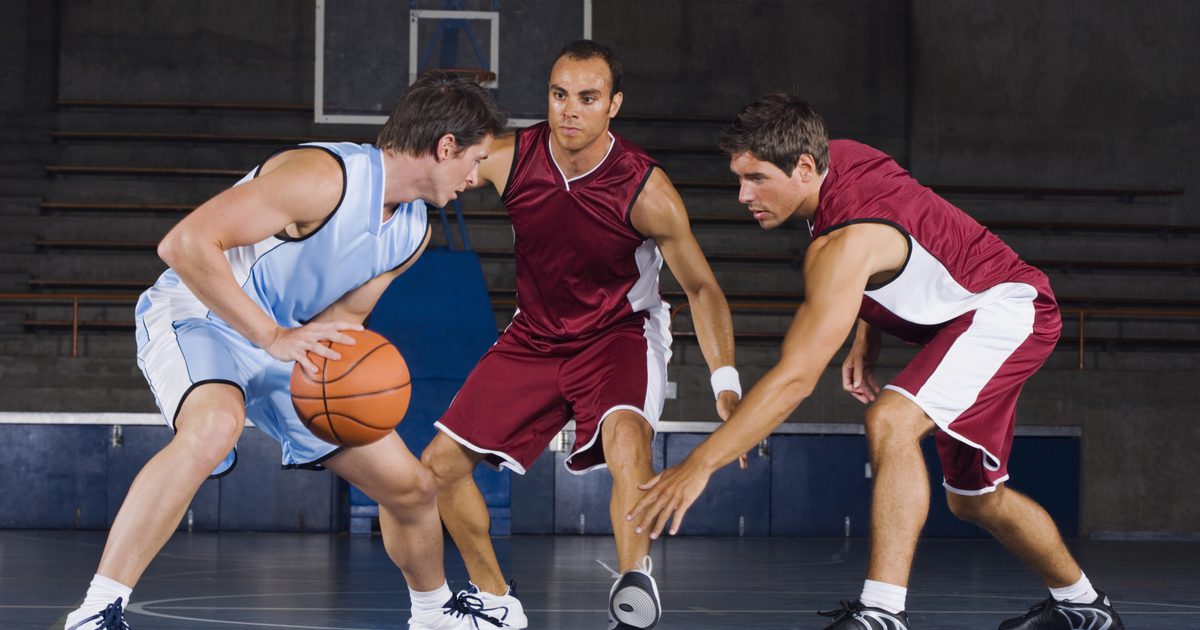 Wie man wie Pro Basketball Spieler gerissen wird