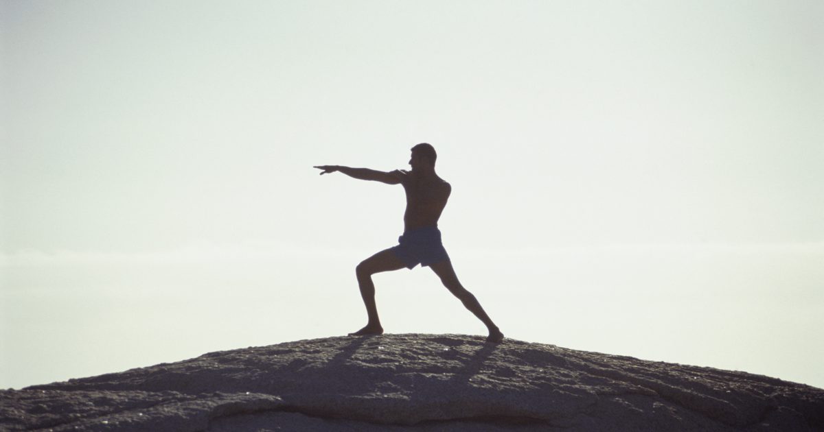 Sådan forbedres du på Bikram Yoga Poses